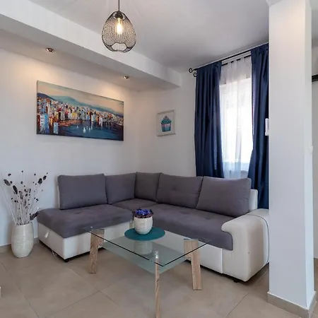 Apartment Dobrila *